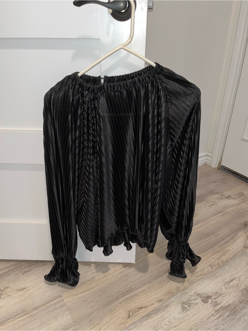 glam Black Pleated Long-Sleeve Blouse